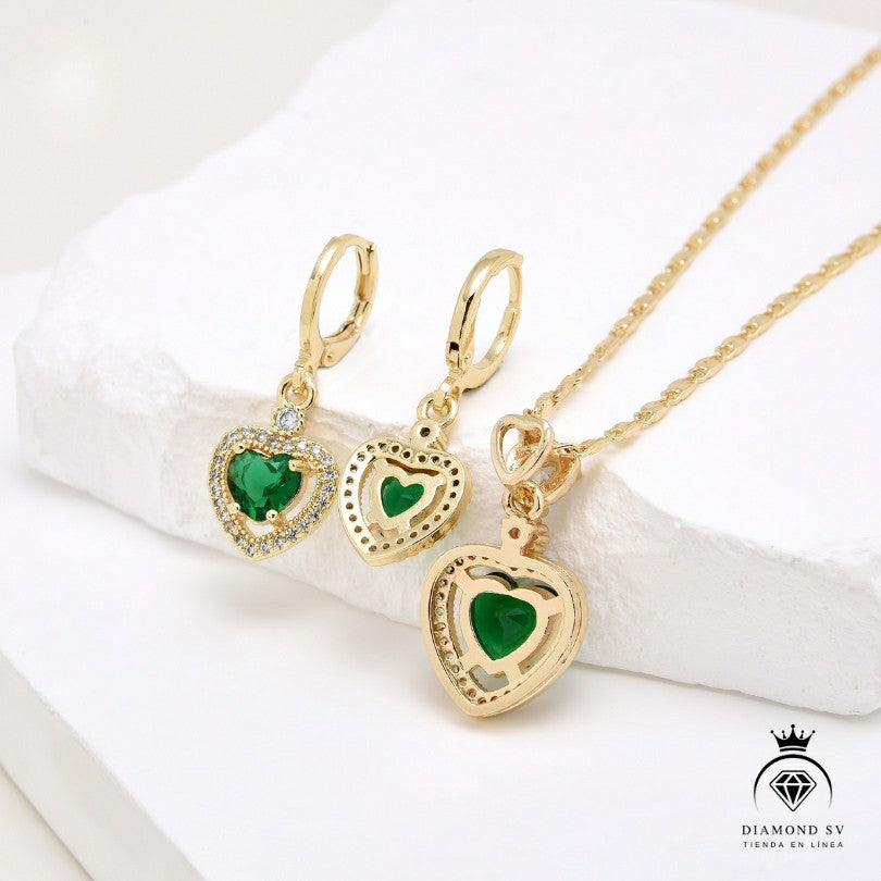 Set Premium Corazón Del Bosque De Cadena y Aritos