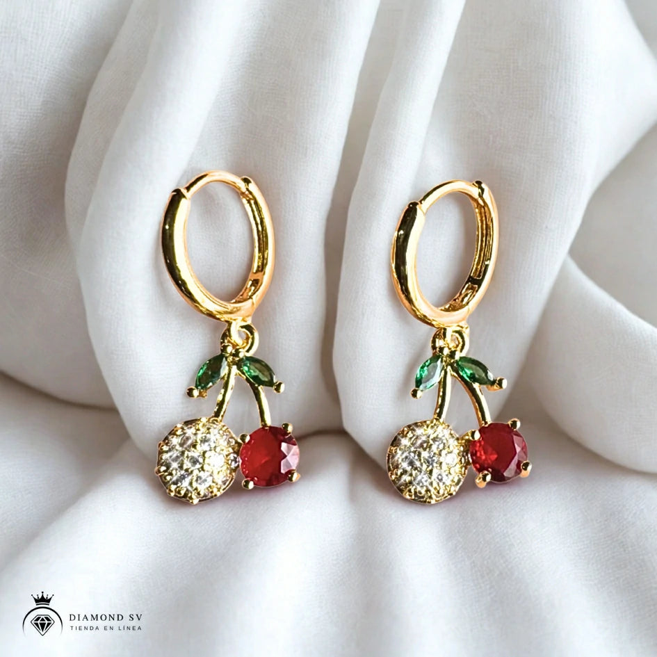 Set Premium De Cadena y Aritos De Cereza
