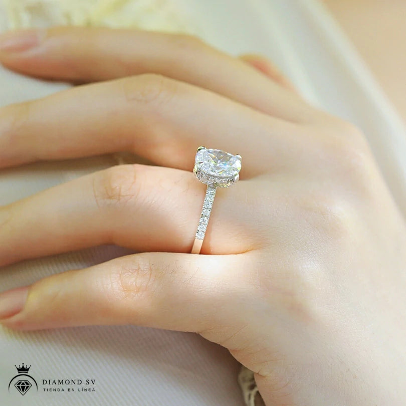 Anillo De Plata De Ley 925 Con Piedra De 3 Ct