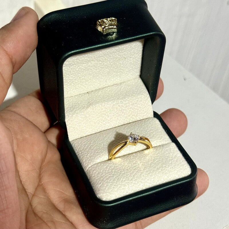 Anillo Promesa Para Dama En Cajita De Terciopelo