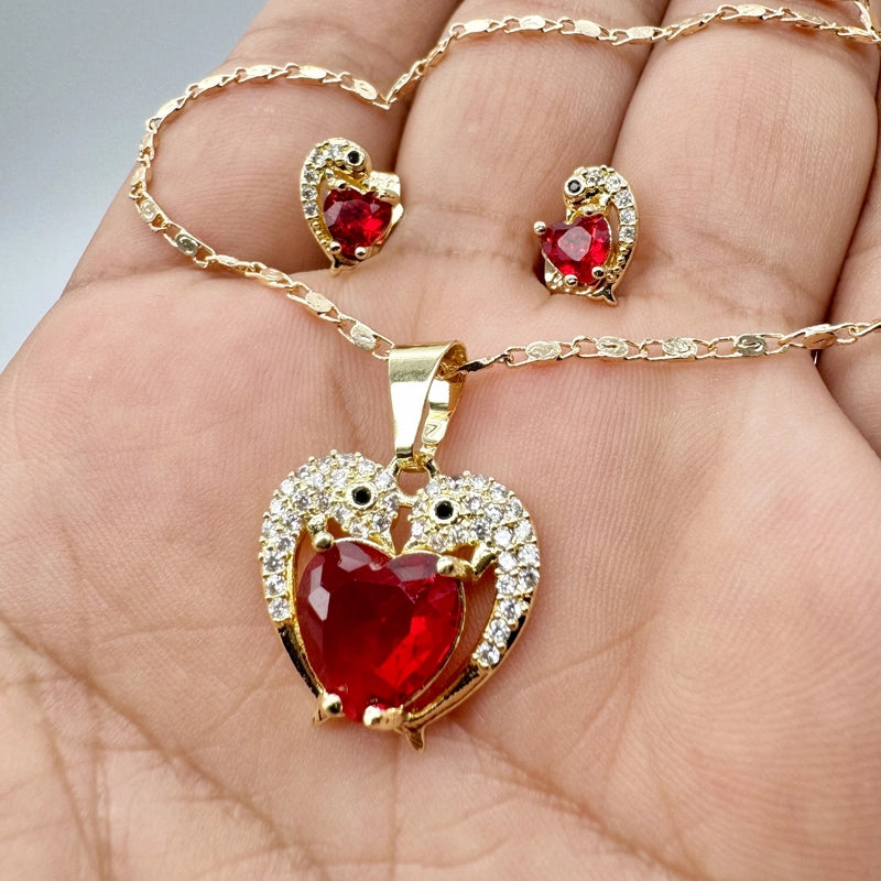 Set Premium Corazón De Delfín De Cadena y Aritos