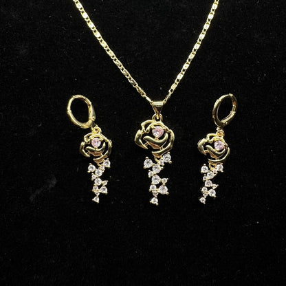 Set Premium Rosas De Amor Cadena y Aritos