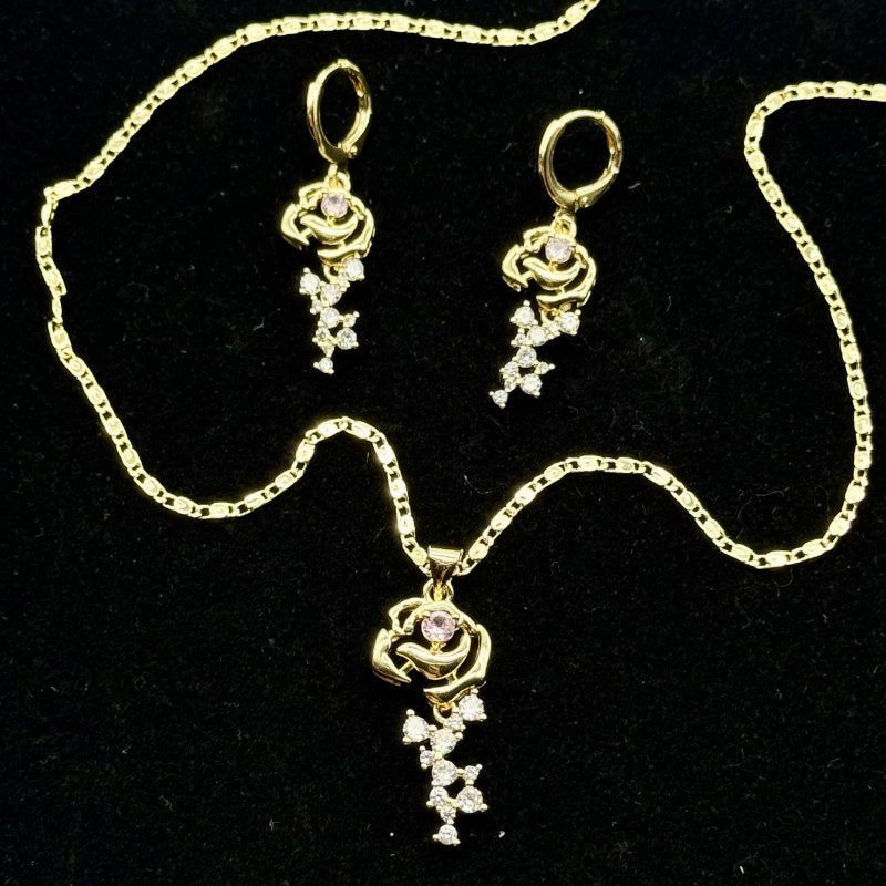 Set Premium Rosas De Amor Cadena y Aritos