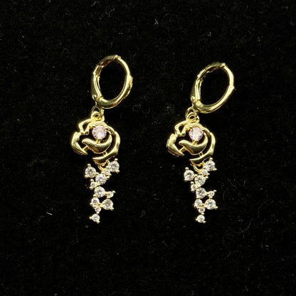 Set Premium Rosas De Amor Cadena y Aritos