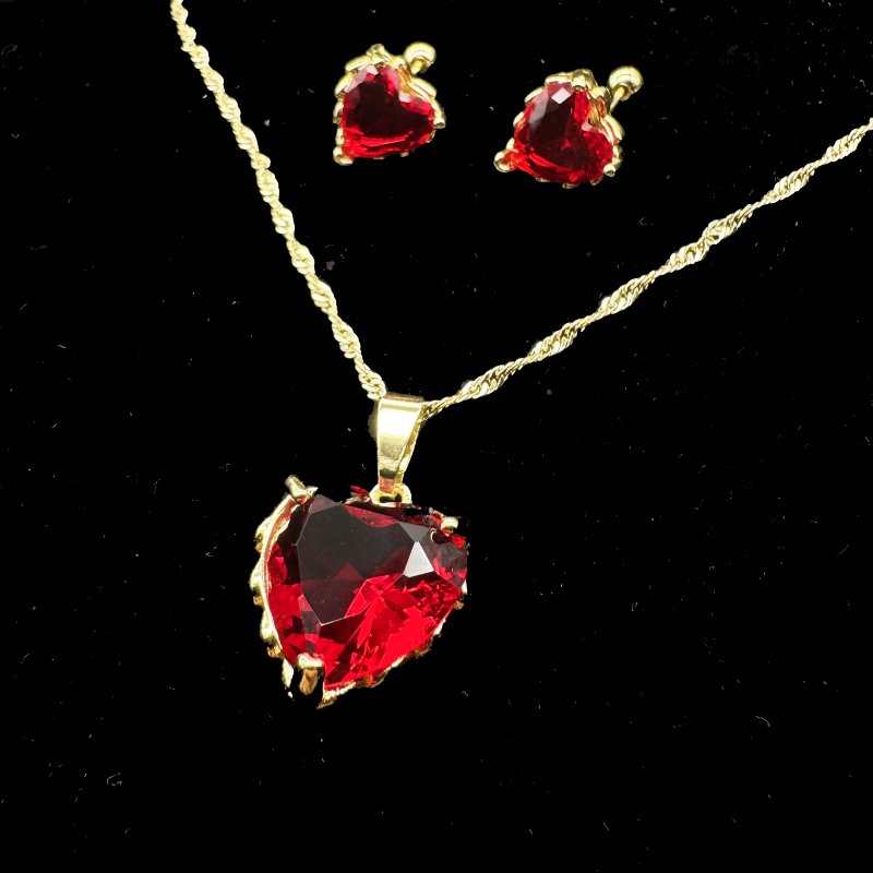 Set Premium Corazón De Amor De Cadena y Aritos